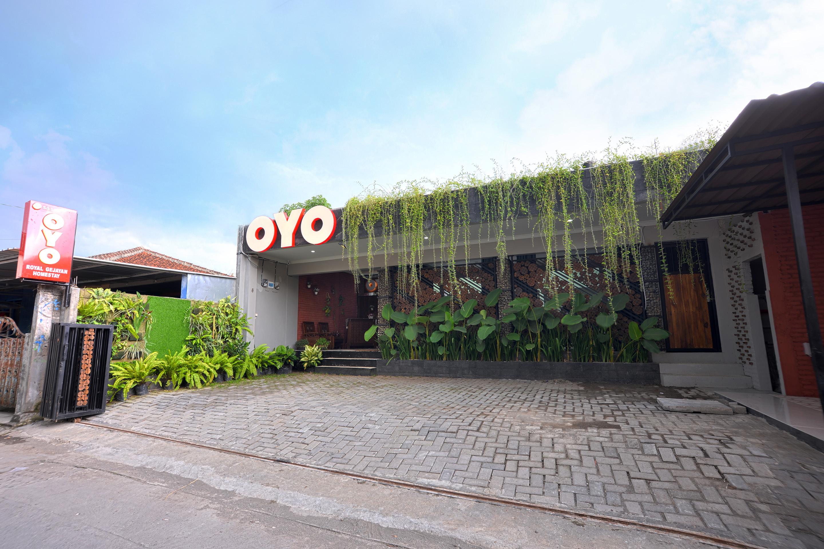 Hotel Oyo 583 Puri Gejayan Asri Syariah Kejayan Exterior foto