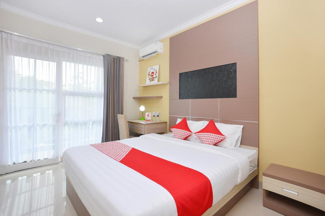 Hotel Oyo 583 Puri Gejayan Asri Syariah Kejayan Exterior foto